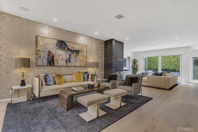 8719 Rosewood Avenue, West Hollywood, CA 90048 — photo 10 of 38