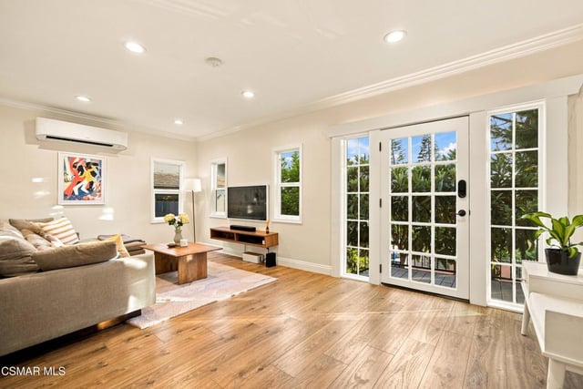 1507 Isabel Street, Los Angeles, CA 90065 — photo 4 of 35