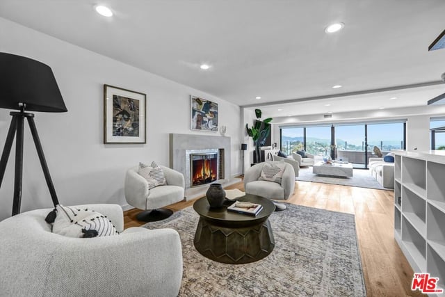 2355 Branden Street, Los Angeles, CA 90026 — photo 19 of 64