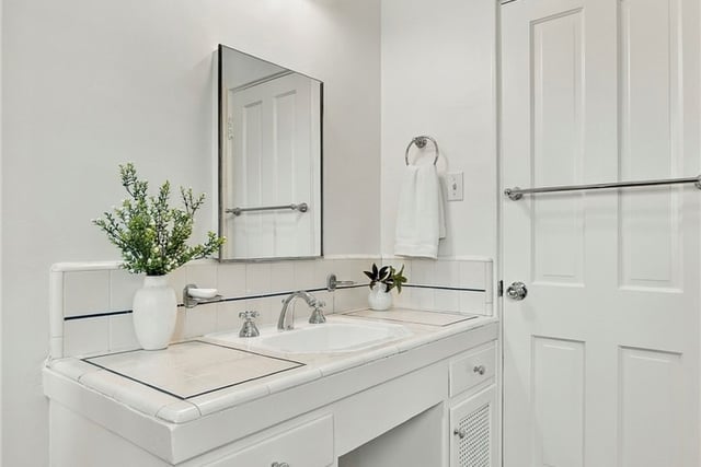 1820 Verdugo Knolls, Glendale, CA 91208 — photo 29 of 61