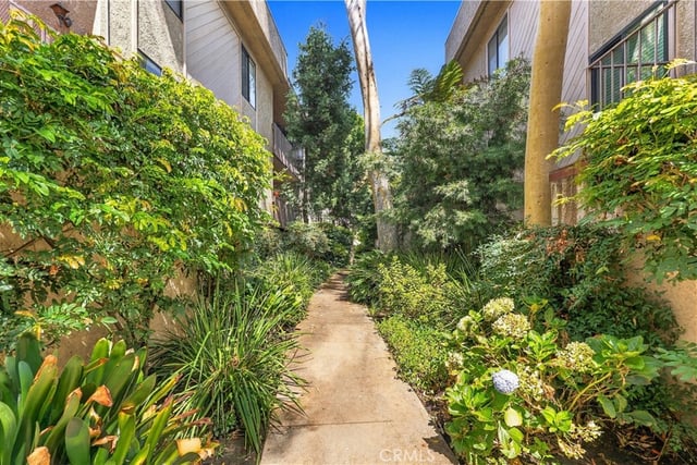 15207 Magnolia Boulevard 119, Sherman Oaks, CA 91403 — photo 40 of 54