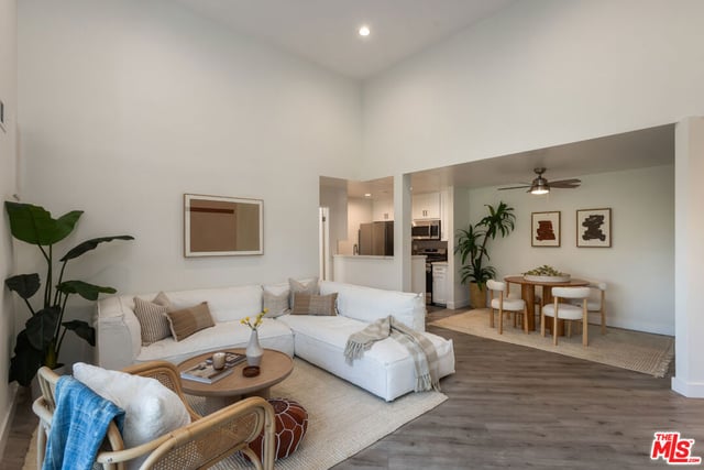 11701 Texas Avenue 308, Los Angeles, CA 90025 — photo 9 of 30