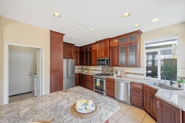 586 Schuman Place, Ventura, CA 93003 — photo 15 of 46