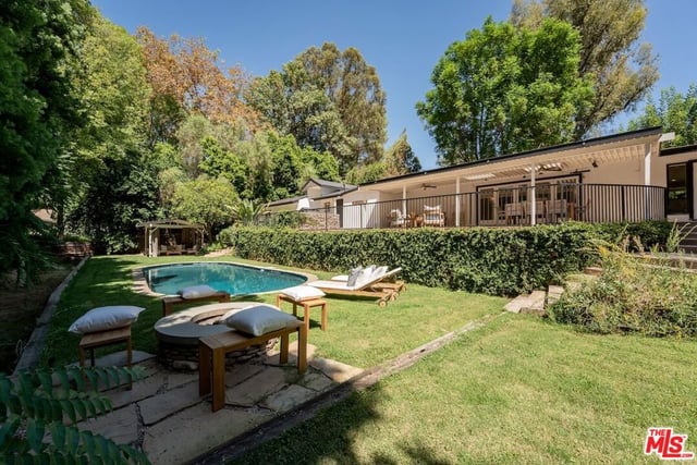 4725 Vanalden Avenue, Tarzana, CA 91356 — photo 36 of 47