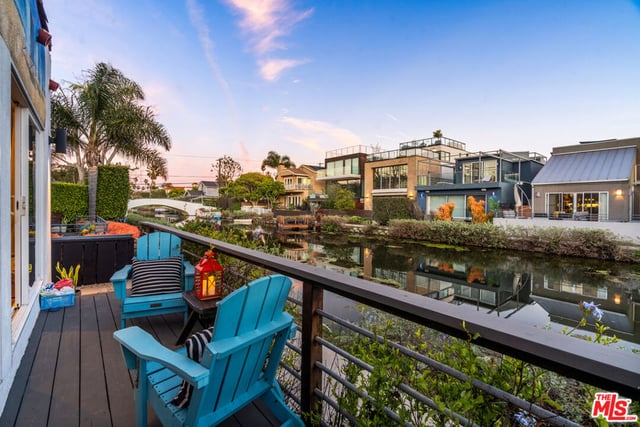 225 Carroll Canal, Los Angeles, CA 90291 — photo 18 of 46