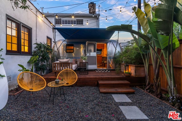 225 Carroll Canal, Los Angeles, CA 90291 — photo 31 of 46