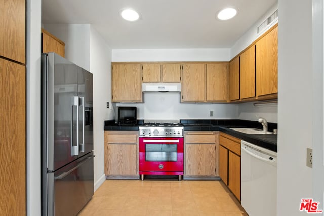 800 W 1st Street 3001, Los Angeles, CA 90012 — photo 5 of 31