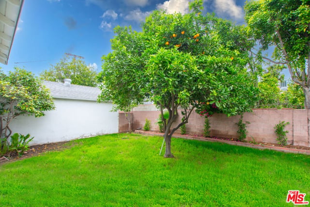 17209 Stagg Street, Van Nuys, CA 91406 — photo 37 of 48