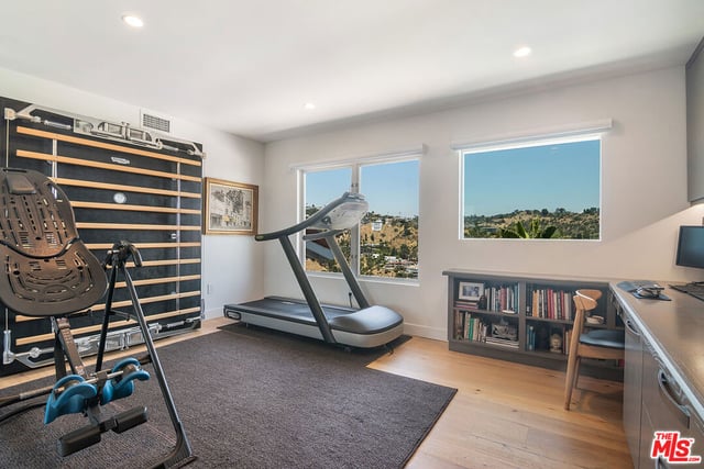 1904 N Crescent Heights Boulevard, Los Angeles, CA 90069 — photo 53 of 58