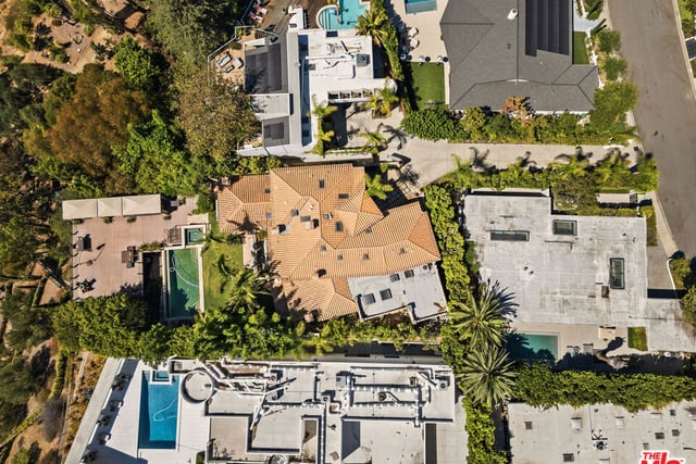 1617 Tower Grove Drive, Los Angeles, CA 90210 — photo 51 of 60