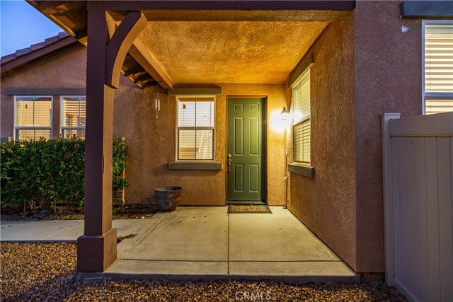 4133 W Avenue J7, Lancaster, CA 93536 — photo 4 of 53