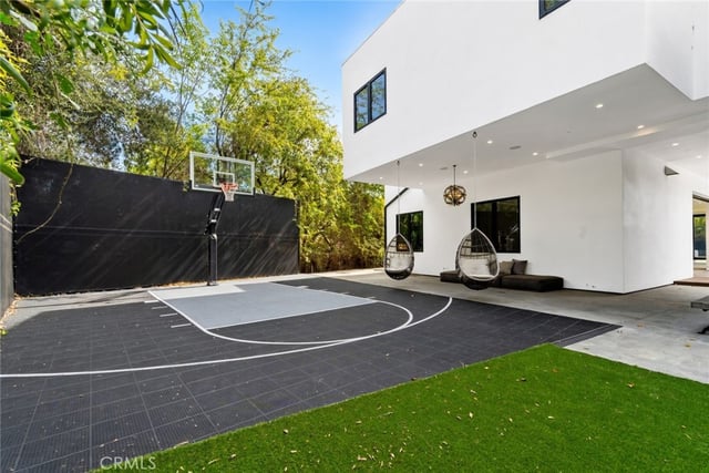 4653 Vanalden Avenue, Tarzana, CA 91356 — photo 55 of 59