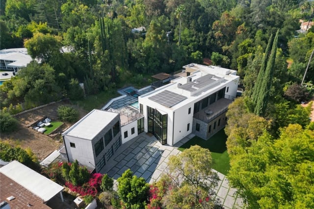 4653 Vanalden Avenue, Tarzana, CA 91356 — photo 59 of 59