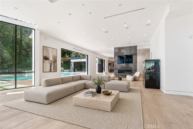 4653 Vanalden Avenue, Tarzana, CA 91356 — photo 7 of 59