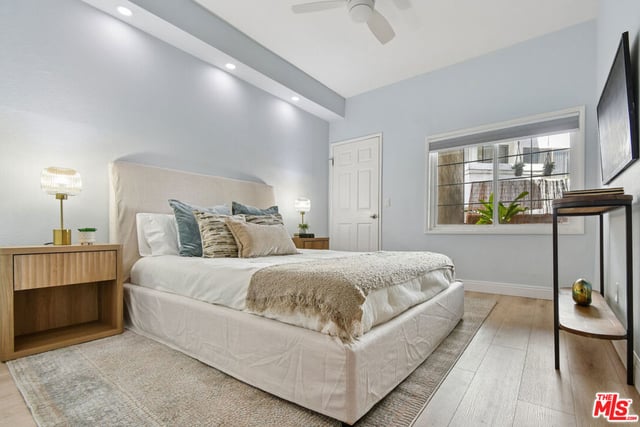 4301 Fulton Avenue 106, Los Angeles, CA 91423 — photo 25 of 35