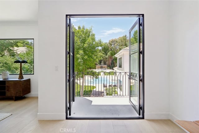 4261 TEMMA Court, Calabasas, CA 91302 — photo 27 of 43