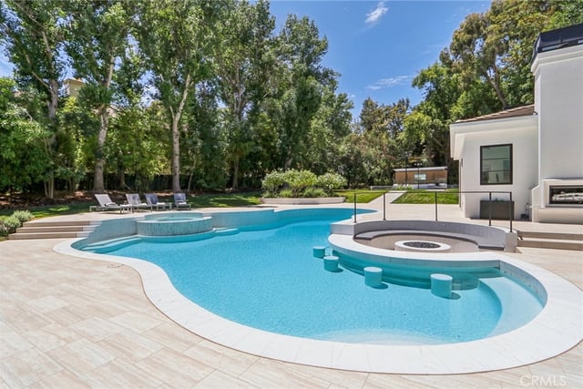4261 TEMMA Court, Calabasas, CA 91302 — photo 30 of 43