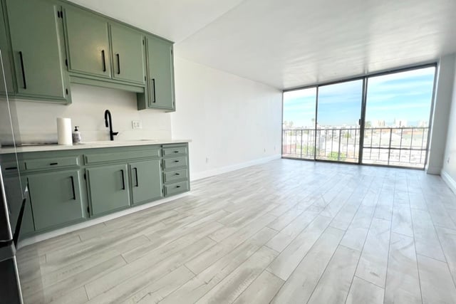 375 Atlantic 501, Long Beach, CA 90802 — photo 2 of 11
