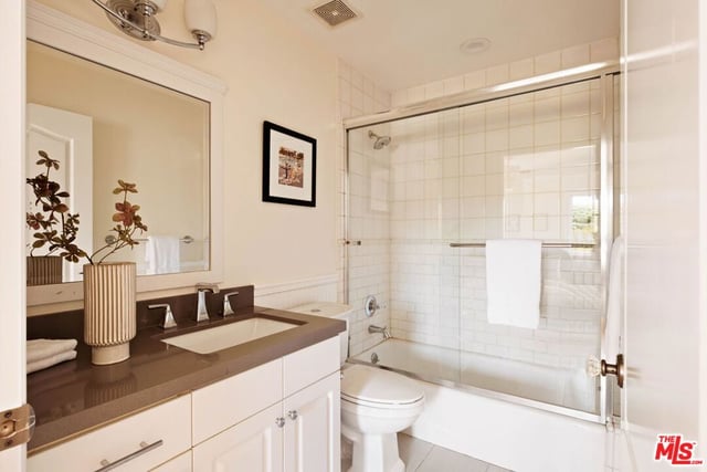 4381 Lemp Avenue, Los Angeles, CA 91604 — photo 41 of 56