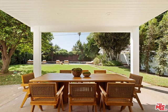 4381 Lemp Avenue, Los Angeles, CA 91604 — photo 6 of 56