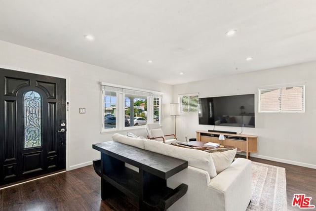 1842 W 42nd Street, Los Angeles, CA 90062 — photo 3 of 25