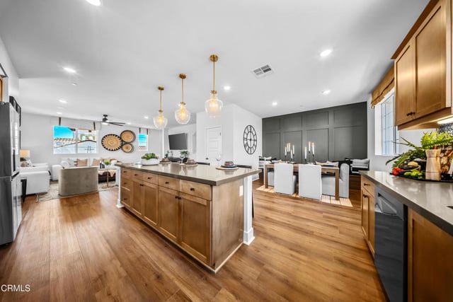 2851 Via Descanso, Camarillo, CA 93012 — photo 15 of 43