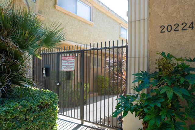 20224 Cohasset Street 9, Winnetka, CA 91306 — photo 37 of 40