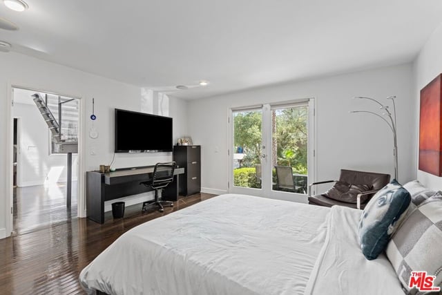 7561 Devista Drive, Los Angeles, CA 90046 — photo 28 of 46