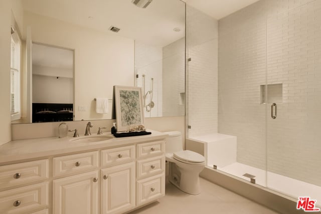 2481 Summitridge Drive, Beverly Hills, CA 90210 — photo 14 of 21