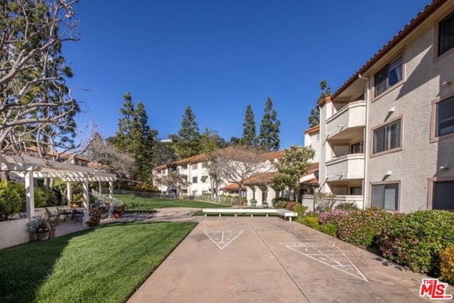 501 Palisades Drive 103, Los Angeles, CA 90272 — photo 12 of 13