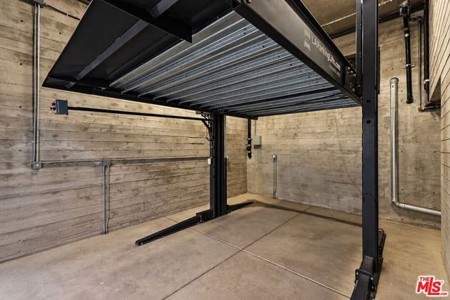 1035 N Vista Street, West Hollywood, CA 90046 — photo 39 of 42