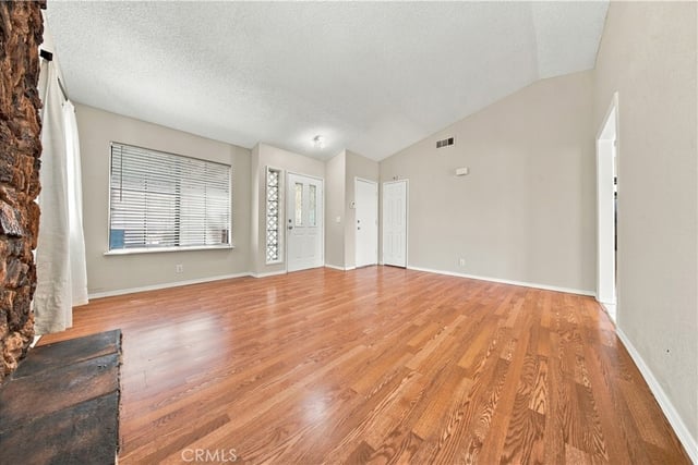 2533 Topaz, Lancaster, CA 93535 — photo 4 of 16