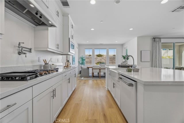 28526 Sparrow, Saugus, CA 91350 — photo 11 of 54