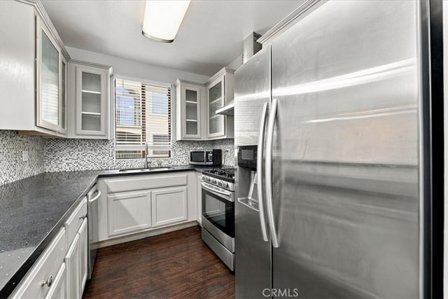 555 Maine Avenue 330, Long Beach, CA 90802 — photo 5 of 35