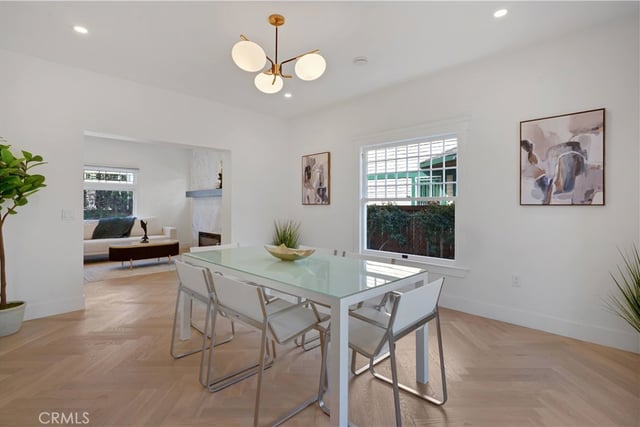 1800 Oxford Avenue, Los Angeles, CA 90006 — photo 17 of 43