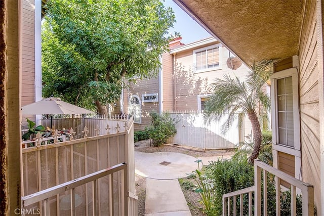 331 Genoa E, Monrovia, CA 91016 — photo 19 of 26