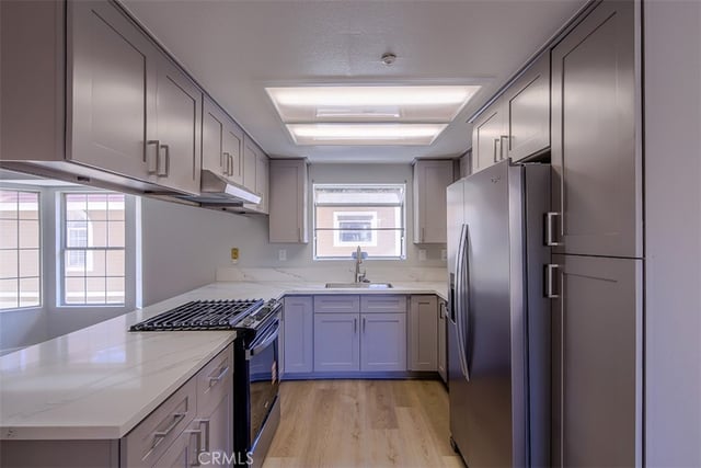 331 Genoa E, Monrovia, CA 91016 — photo 8 of 26