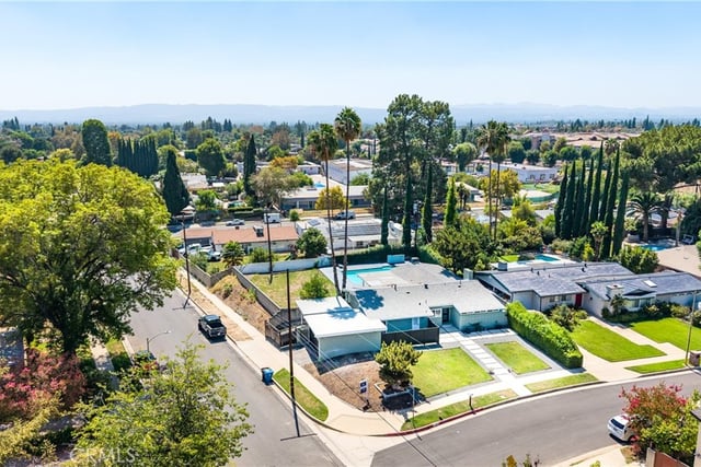 17600 Stare Street, Northridge, CA 91325 — photo 41 of 56