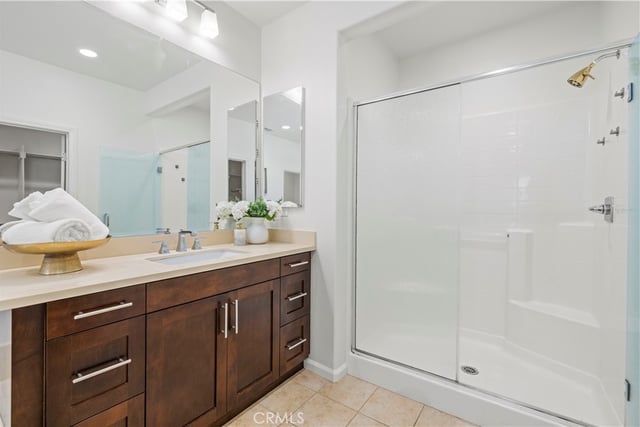 27314 Weldon Way, Saugus, CA 91350 — photo 21 of 41