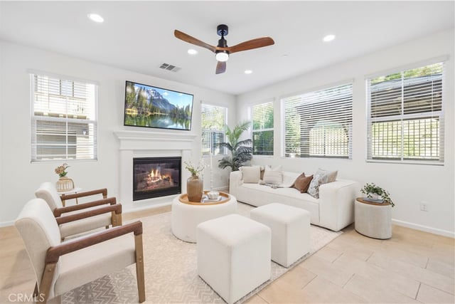 27314 Weldon Way, Saugus, CA 91350 — photo 6 of 41