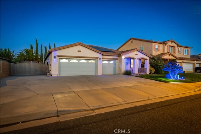 43766 Sondi, Lancaster, CA 93536 — photo 3 of 57
