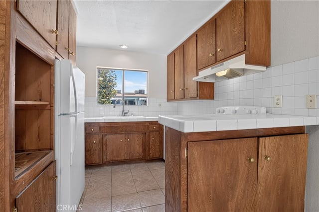 8355 Willis Avenue 18, Panorama City, CA 91402 — photo 8 of 31
