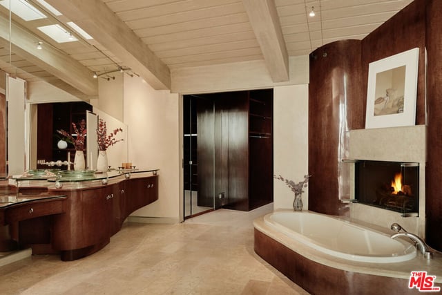 624 Cole Place, Beverly Hills, CA 90210 — photo 16 of 29