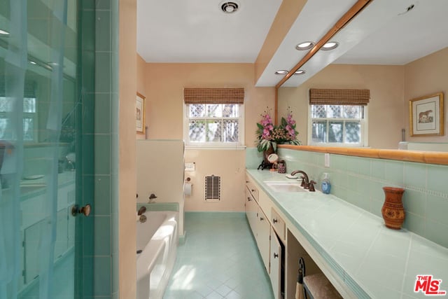 3331 Bennett Drive, Los Angeles, CA 90068 — photo 22 of 44