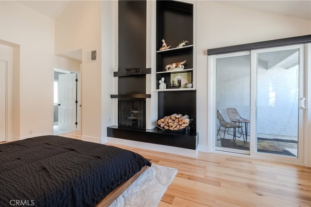 10911 Bluffside Drive 17, Studio City, CA 91604 — photo 12 of 24