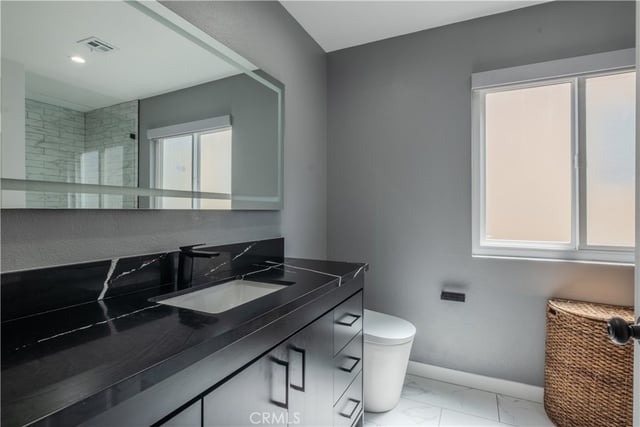 10911 Bluffside Drive 17, Studio City, CA 91604 — photo 18 of 24