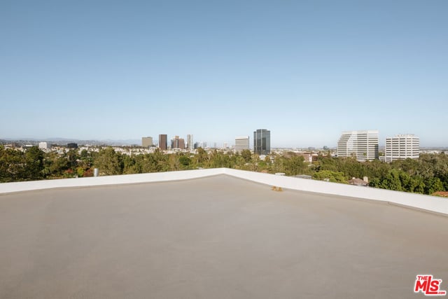 1015 Franklin Street, Santa Monica, CA 90403 — photo 5 of 36