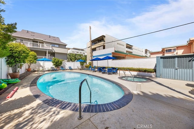 985 E California 306, Pasadena, CA 91106 — photo 37 of 53