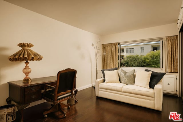 10450 Wilshire Boulevard 4J, Los Angeles, CA 90024 — photo 16 of 26