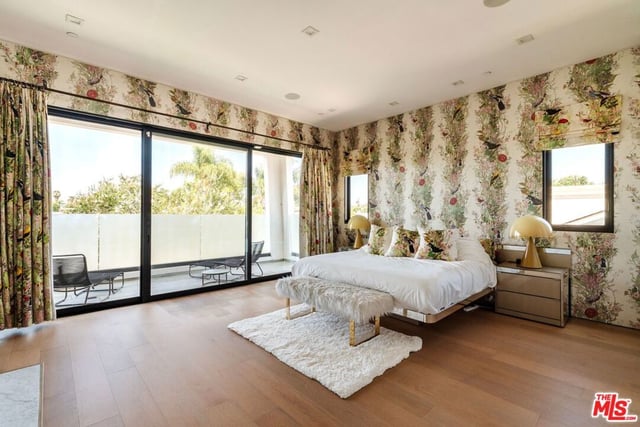 1716 Amherst Avenue, Los Angeles, CA 90025 — photo 15 of 28